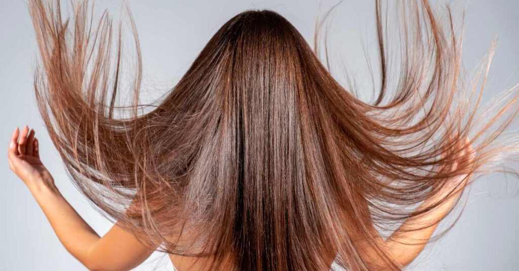 El método Curly para pelo liso: ¿Es posible? 5 pelo liso método curly